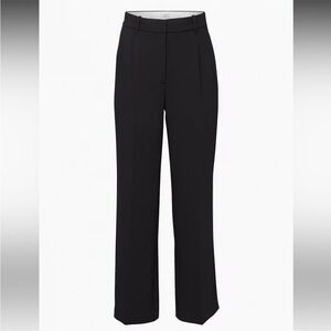 Aritzia Effortless Pants in Black